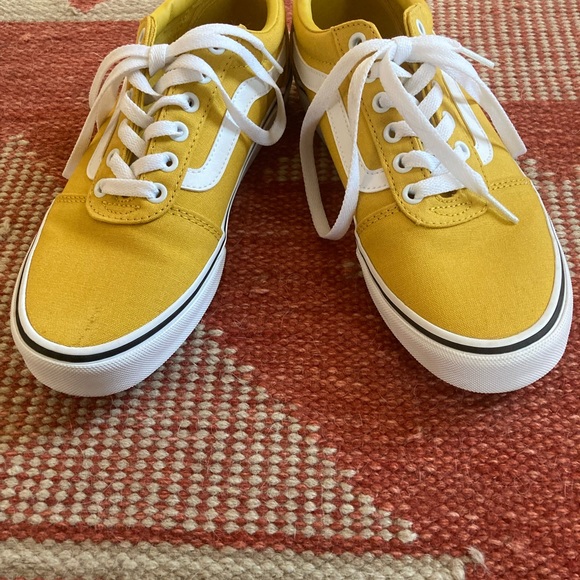 Vans Old Skool 8.5 - Picture 2 of 7